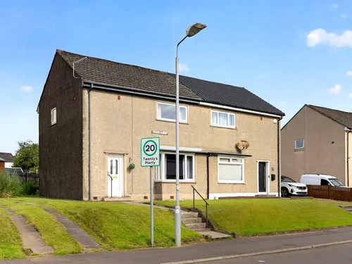 Renshaw Road, Elderslie, Johnstonephoto
