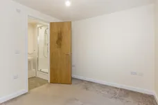 Tadros Court Buckinghamshire HP13 photo 3