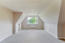 Mayes Lane Warnham RH12 photo 4