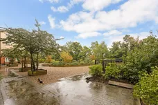 Tadros Court Buckinghamshire HP13 photo 5