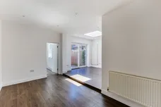 Aldershot Road London NW6 photo 4