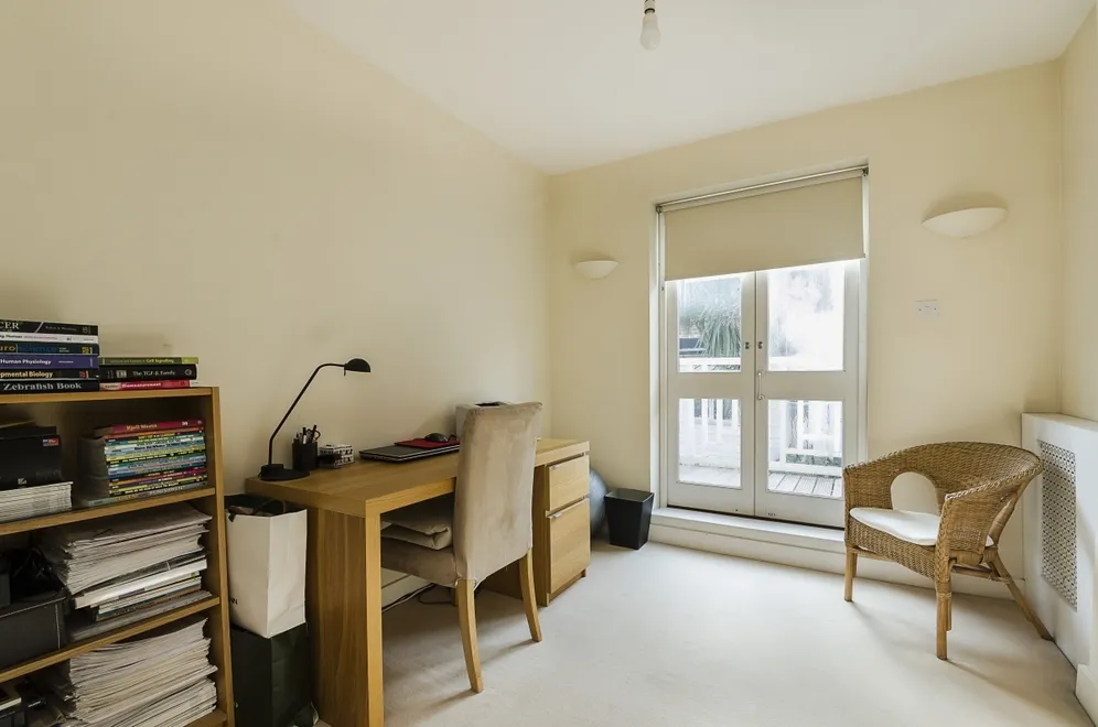 Mimosa Street London SW6 photo 13