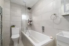 Wharf View Court, E14 photo 5