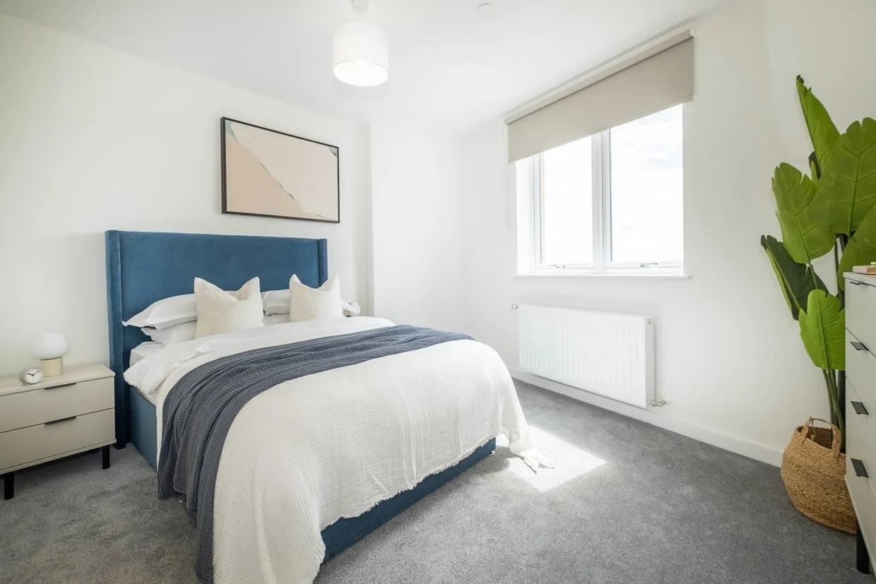 Elmsleigh Road Staines TW18 photo 9