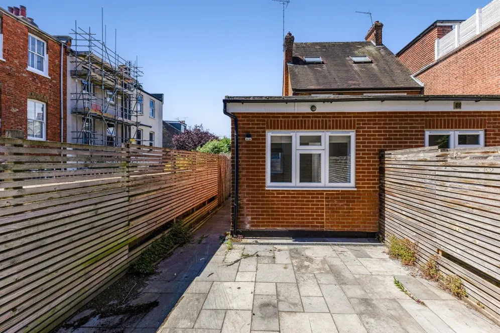 Aldershot Road London NW6 photo 13