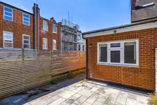 Aldershot Road London NW6 photo 14