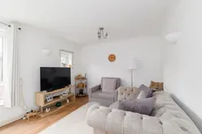 Wharf View Court, E14 photo 12