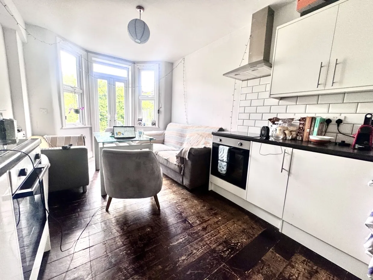 Langham Road London N15 photo 10