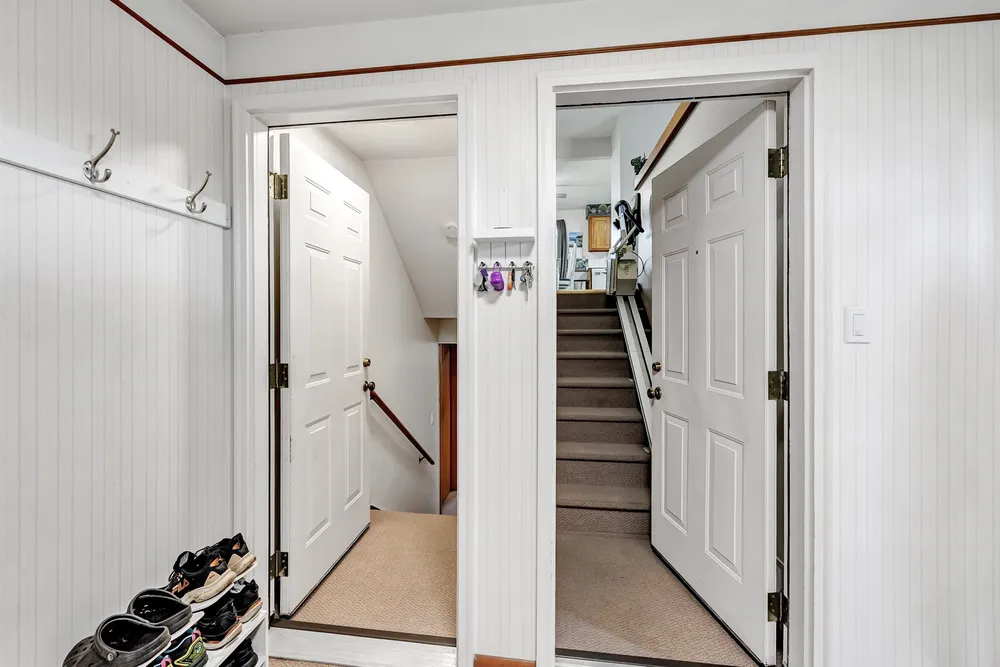 2400 S Ridge Rd, Green Bay, WI 54304