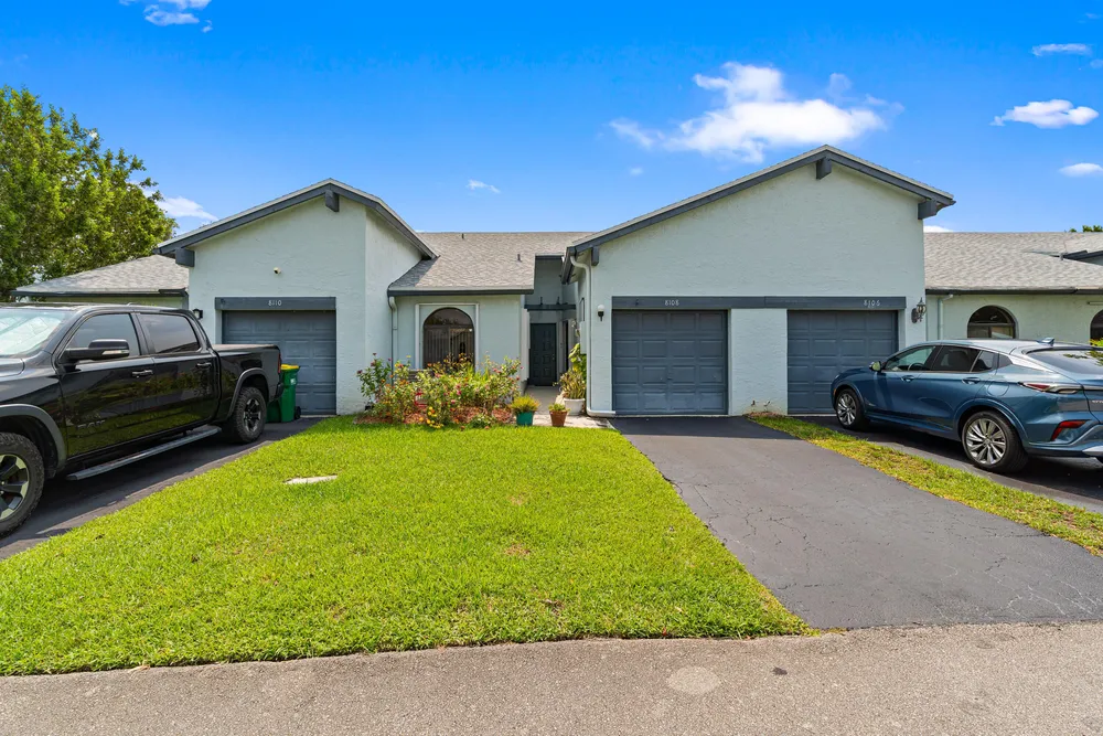 8108 NW 100th Ln, Tamarac, FL 33321
