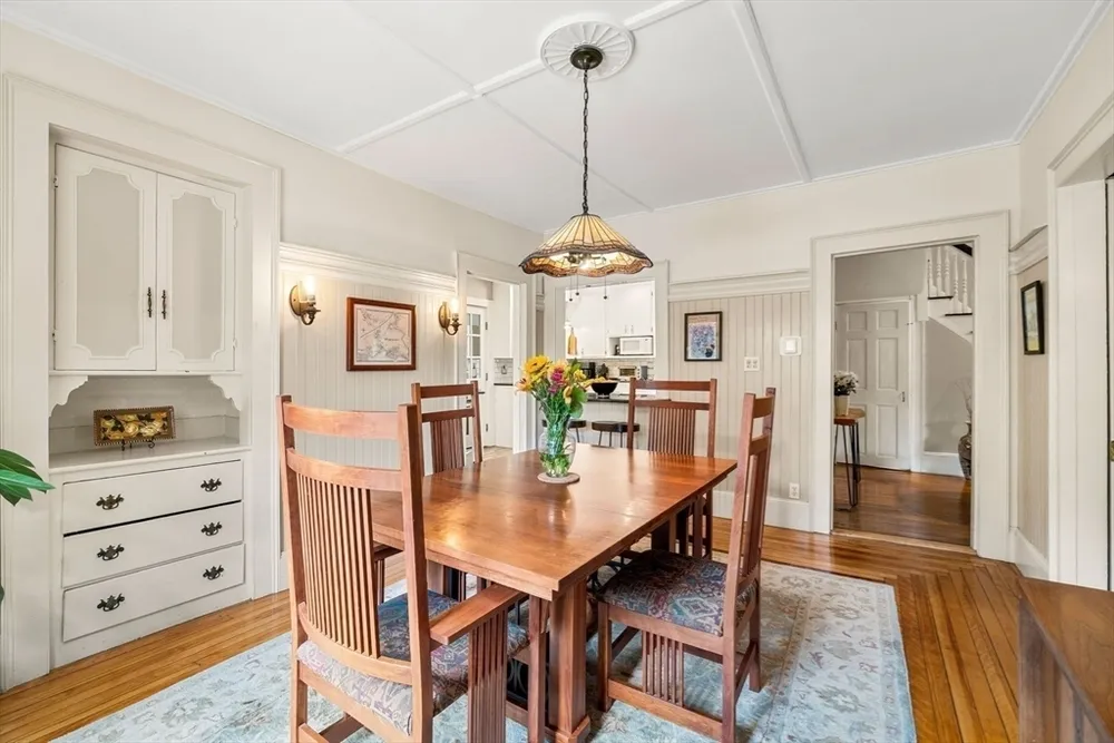 246 Burrill St, Swampscott, MA 01907
