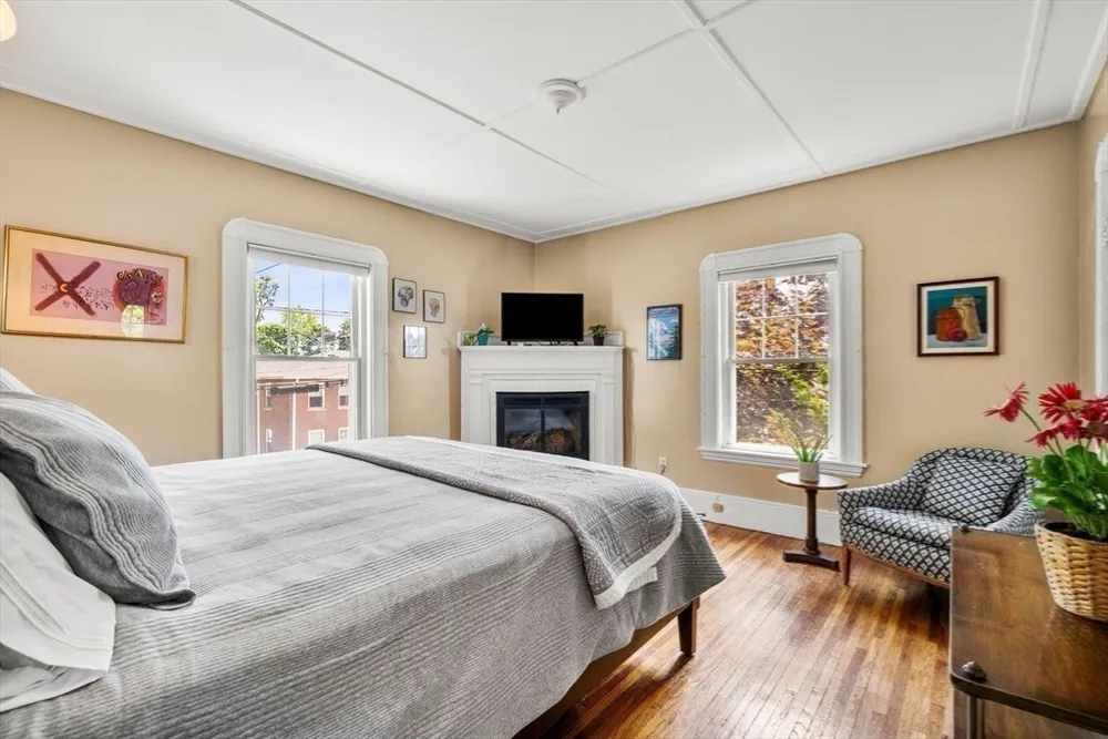 246 Burrill St, Swampscott, MA 01907