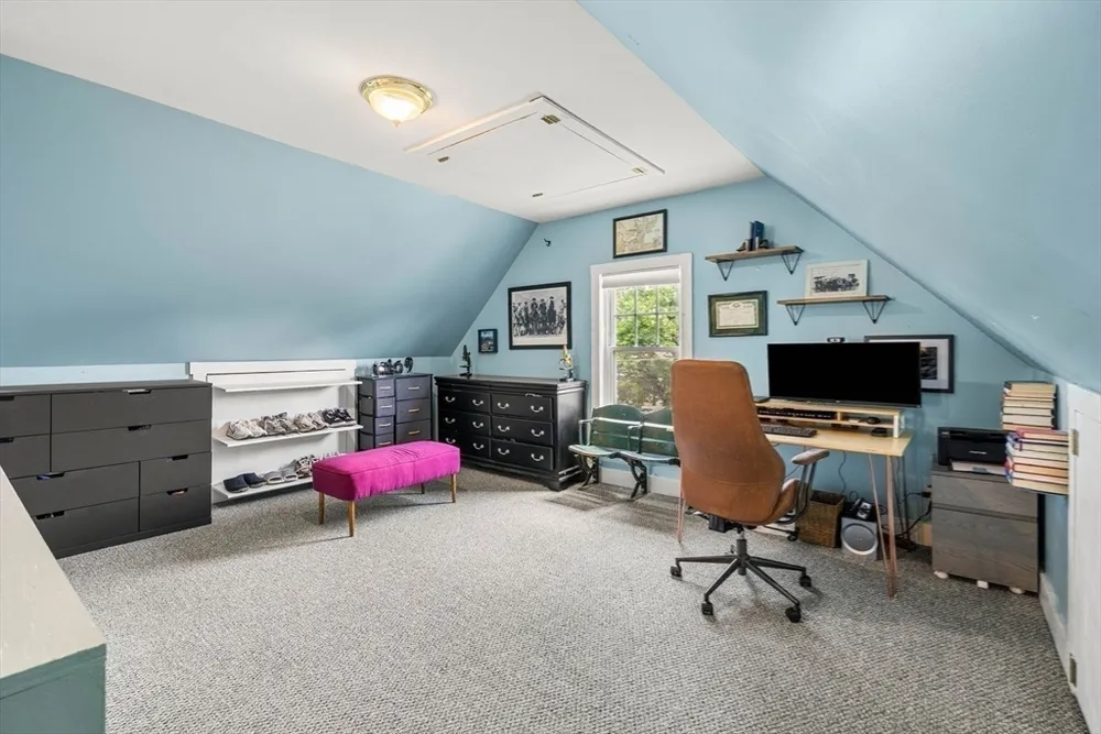 246 Burrill St, Swampscott, MA 01907