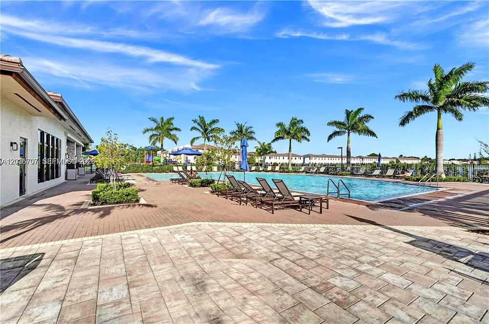 20900 NE 2nd Ct, Miami, FL 33179
