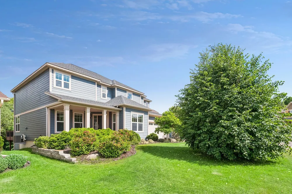 5100 Merrimac Ln N, Plymouth, MN 55446