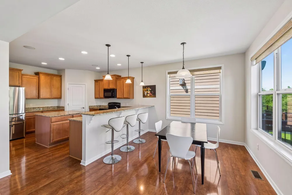 5100 Merrimac Ln N, Plymouth, MN 55446