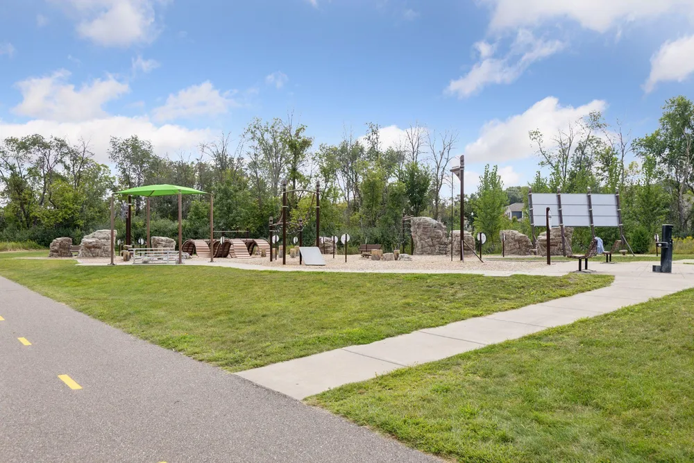 5100 Merrimac Ln N, Plymouth, MN 55446