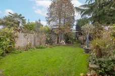 Rydal Gardens, Hounslow, TW3 photo 3