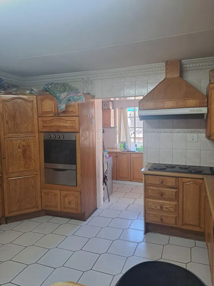 South Africa, Gauteng, Solheim, Hasselt Road, 21