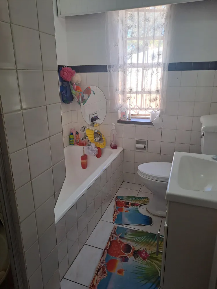 South Africa, Gauteng, Solheim, Hasselt Road, 21