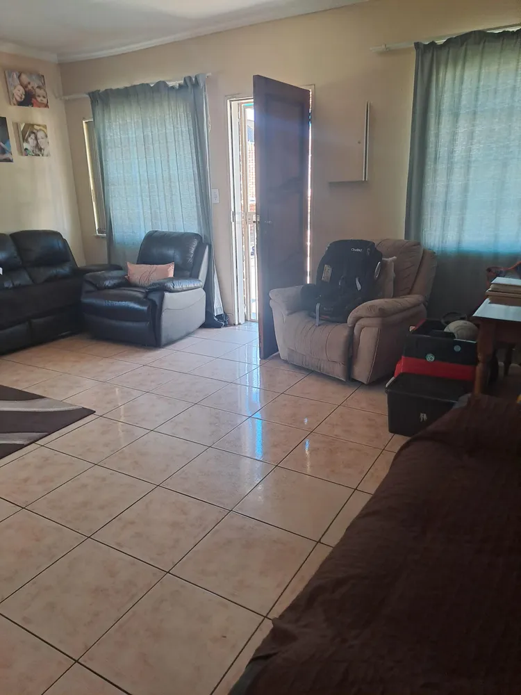South Africa, Gauteng, Solheim, Hasselt Road, 21