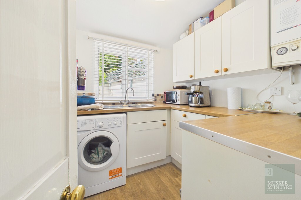 Upper Olland Street, Bungay Image 6
