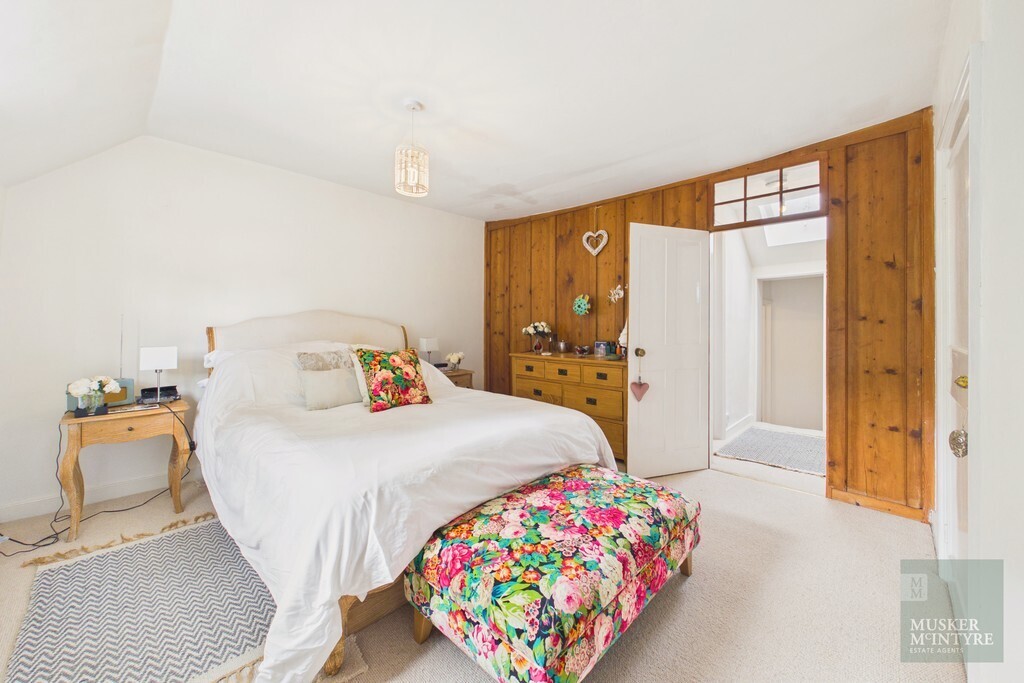 Upper Olland Street, Bungay Image 8