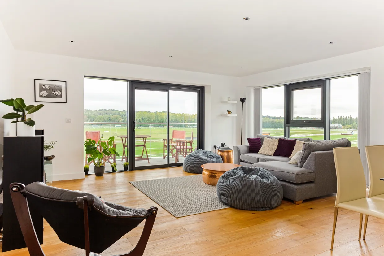 Kingman Way, Newbury, RG14 photo 3