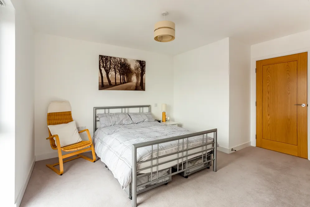 Kingman Way, Newbury, RG14 photo 8