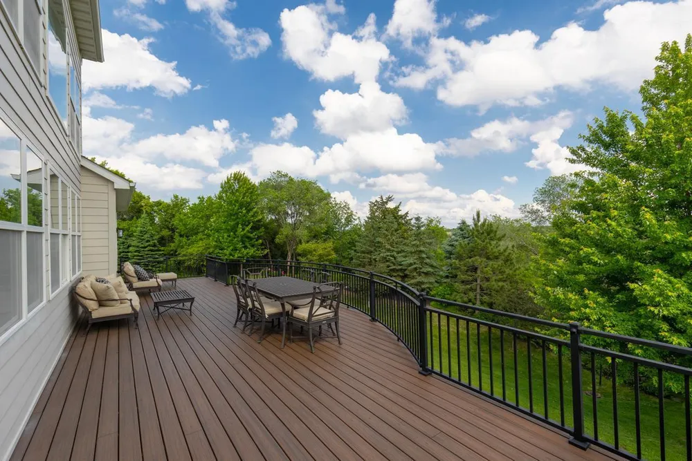 16331 Sohm Ct, Eden Prairie, MN 55347