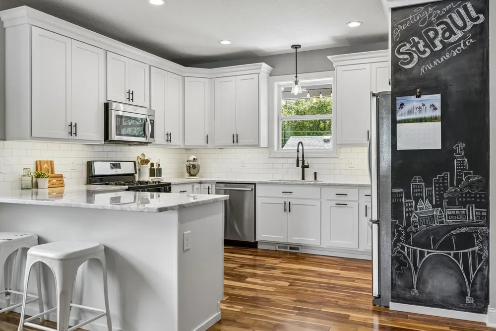 315 Pascal St S, Saint Paul, MN 55105