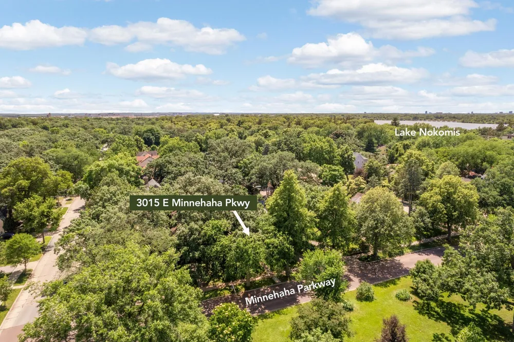 3015 E Minnehaha Pkwy, Minneapolis, MN 55417