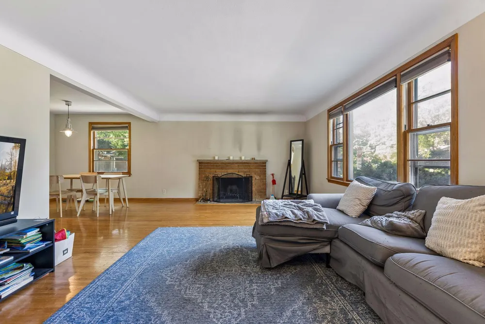 5300 Penn Ave S, Minneapolis, MN 55419