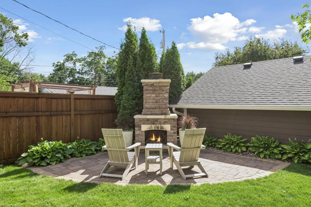 315 Pascal St S, Saint Paul, MN 55105