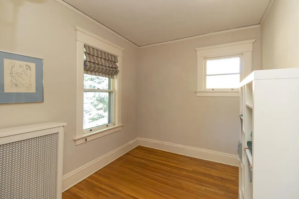 1825 Summit Ave, Saint Paul, MN 55105
