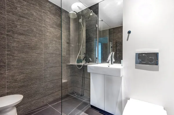 Woburn Road, Heath and Reach, LU7 photo 9