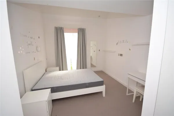 Woburn Road, Heath and Reach, LU7 photo 12