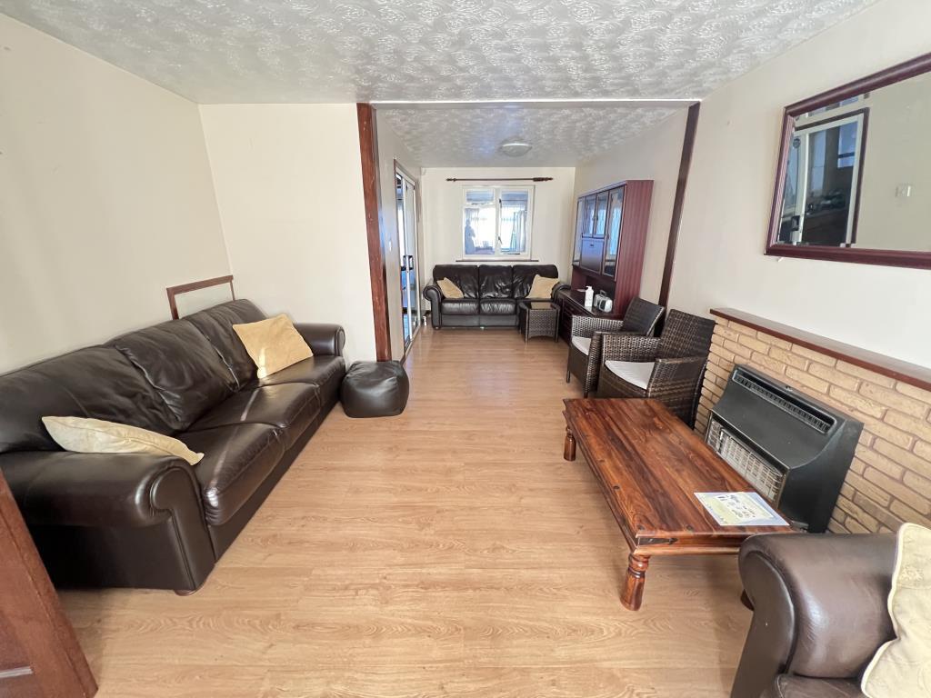Dunnose Close, Foleshill, Coventry, Cv6 5td Image 3