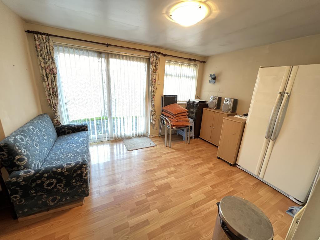 Dunnose Close, Foleshill, Coventry, Cv6 5td Image 5