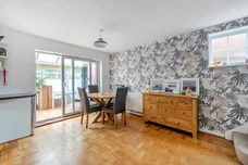 Croydon Road, Caterham, CR3 photo 9