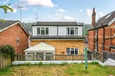 Croydon Road, Caterham, CR3 photo 13