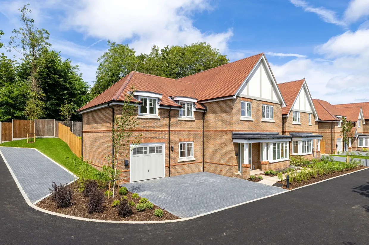 Herb Grove, Banstead, SM7 photo 1