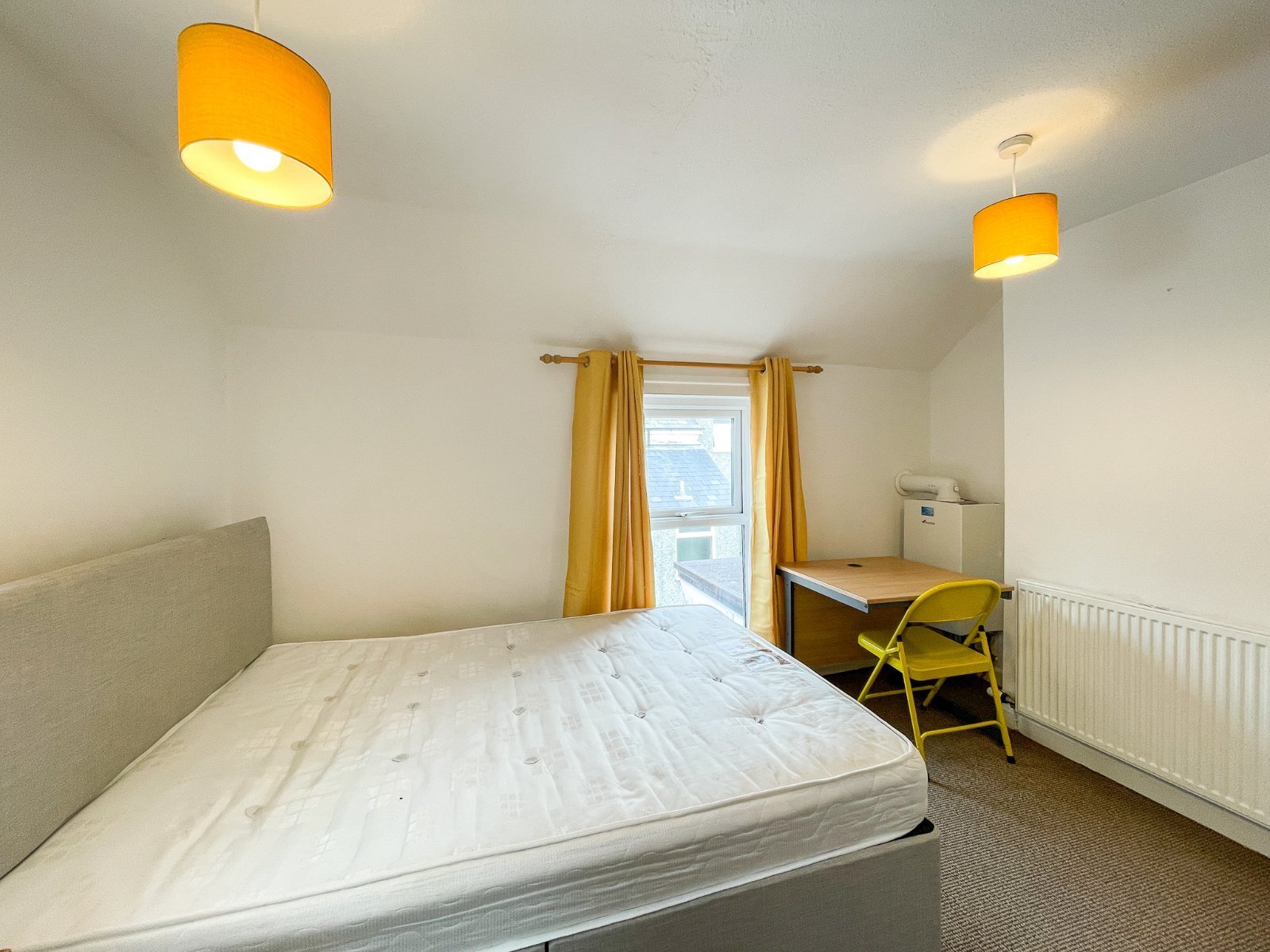 Vron Square, Bangor, Gwynedd, LL57 Image 2