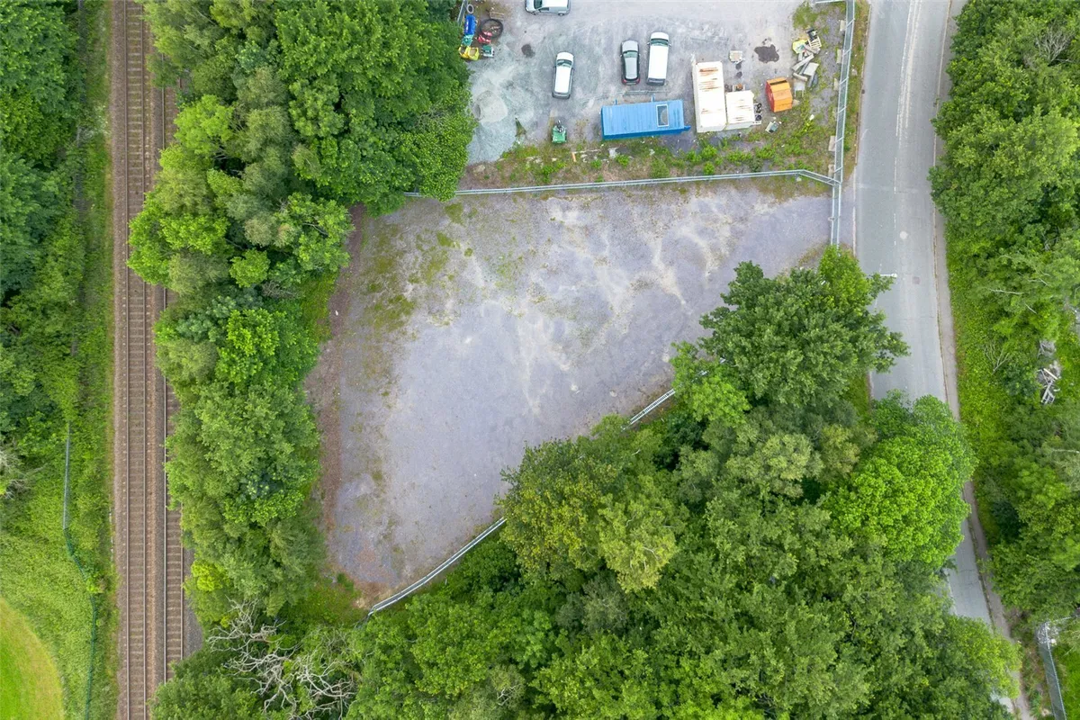 Llandygai Industrial Estate, Llandygai, Bangor, Gwynedd, LL57