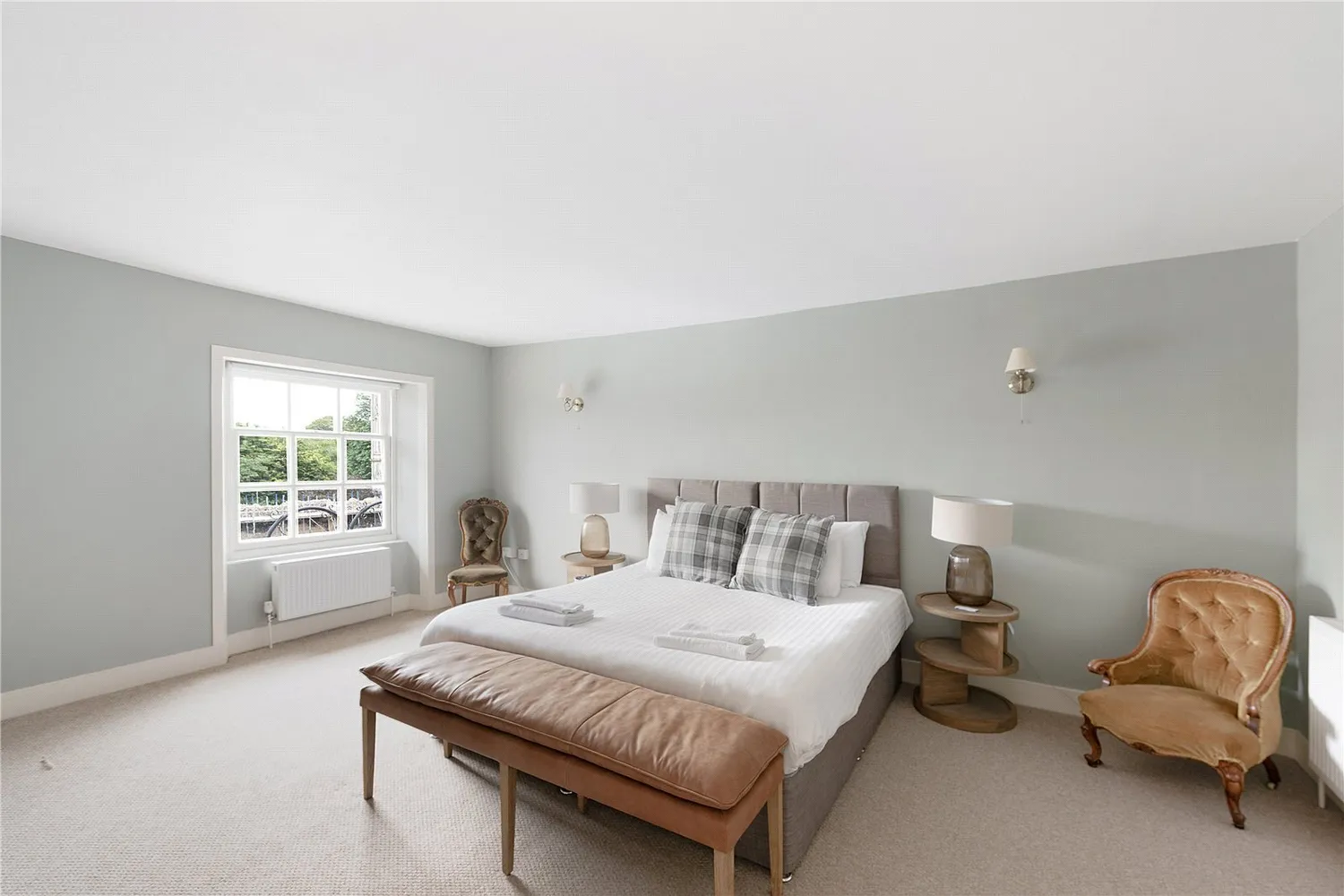 Angel Hill, Bury St Edmunds, IP33 photo 19