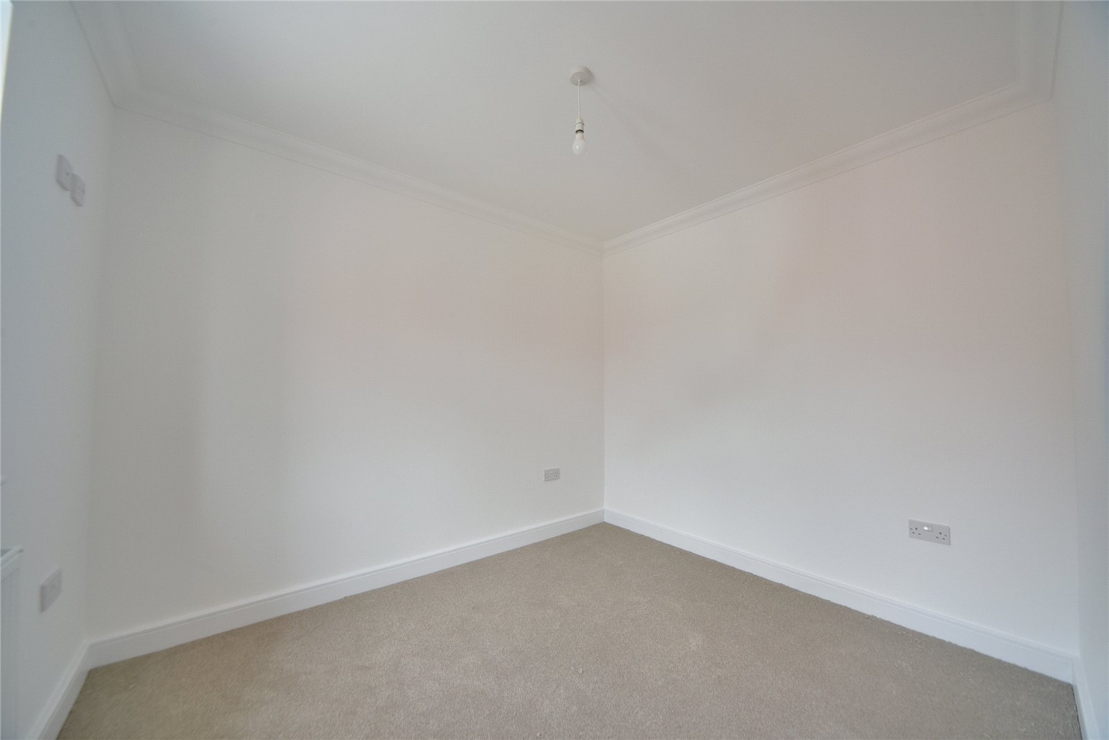 Skye Gardens, Feltwell, Thetford, Norfolk, IP26 Image 12