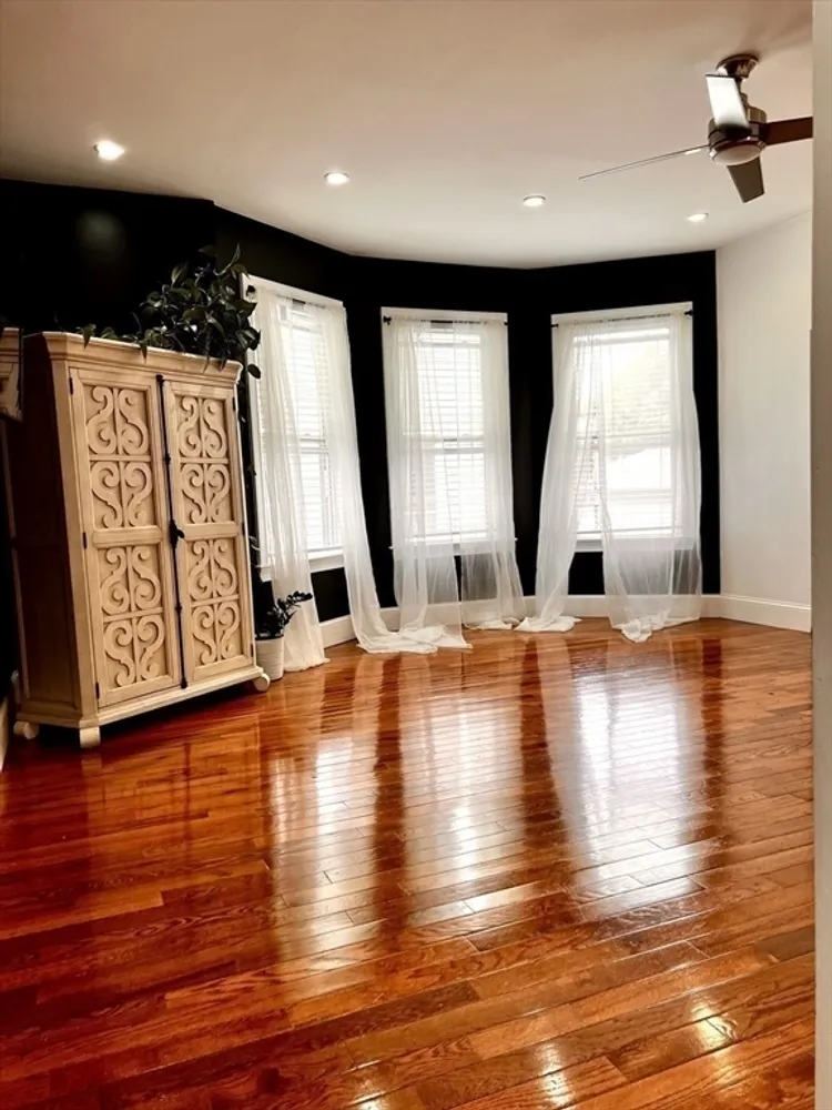 41 Gleason St, Boston, MA 02121