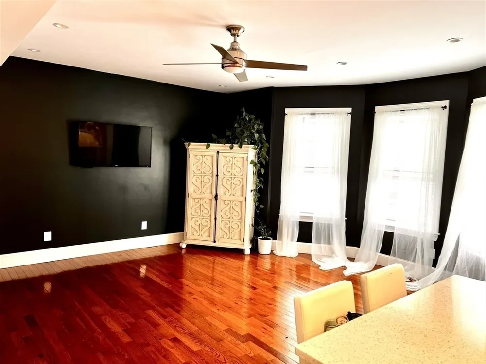 41 Gleason St, Boston, MA 02121