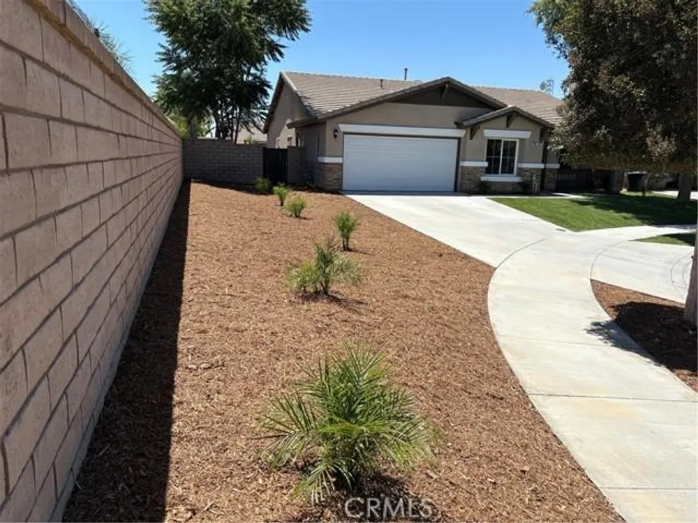 801 Aria Rd, Hemet, CA 92543