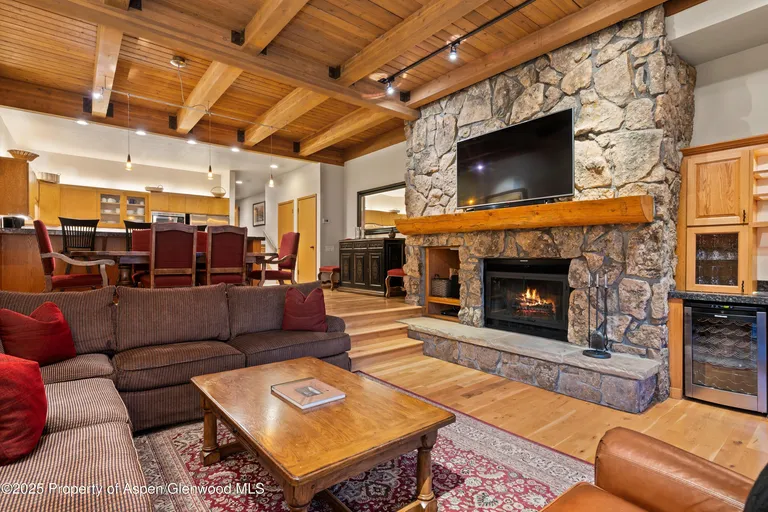 800 Ridge Rd, Snowmass Village, CO 81615